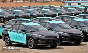 آیین ورود ۱۰۰۰ دستگاه تاکسی برقی به ناوگان حمل و نقل عمومی شهر تهران 26