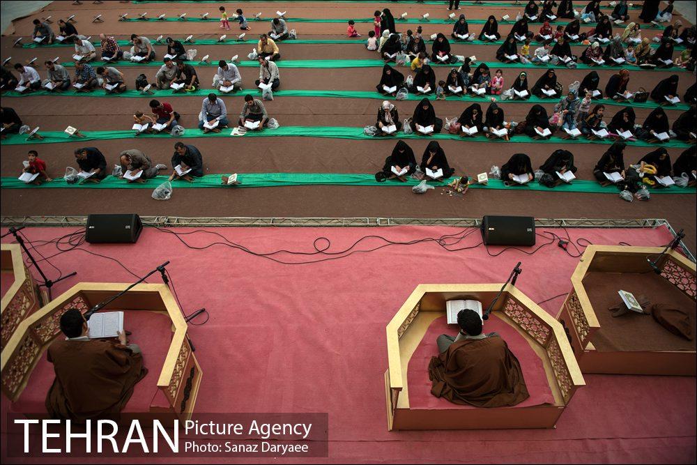 اجرای کرسی های تلاوت قرآن ویژه ماه مبارک رمضان در میدان امام حسین 8