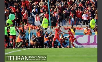 دیدار تیم های پرسپولیس و استقلال 18