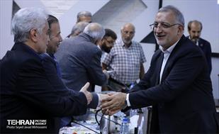 دیدار شهردار تهران با اصناف و هیئت امنای بازار تهران
