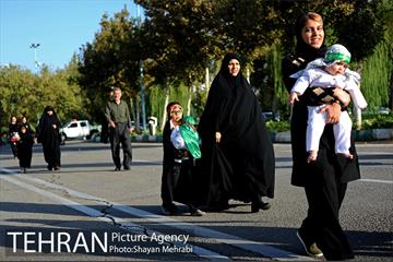 مراسم شیرخوارگان حسینی در مصلی تهران 4