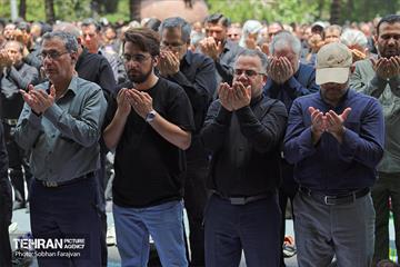 دسته عزاداری دانشگاه امام صادق(ع) در ظهر عاشورا 2