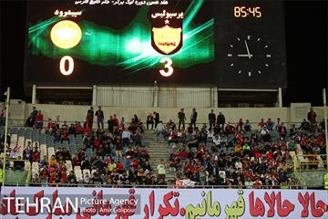 قهرمانی تیم پرسپولیس تهران در رقابت های لیگ برتر فوتبال ایران 3