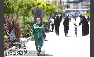 خدمات شهرداری تهران به مناسبت رحلت امام خمینی در مرقد امام خمینی (ره) 19