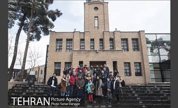 بازدید خبرنگاران و اصحاب رسانه از باغ موزه قصر و برج میلاد‎ 1
