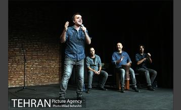 نمایش بهمن کوچیک‎ 3