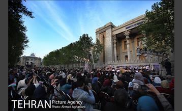 جشن روز جمهوری اسلامی در میدان مشق 15