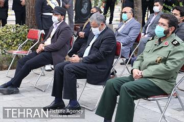 آیین تجلیل از متولیان تغسیل و تدفین اموات کرونایی 1