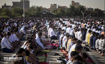 اقامه نماز عید فطر افغانستانی های اهل تسنن مقیم تهران 43