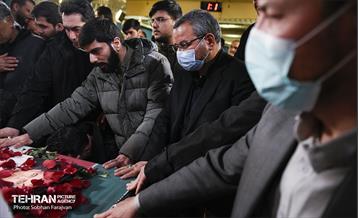 وداع با پیکر شهید «قریب رضا دارابی» 4