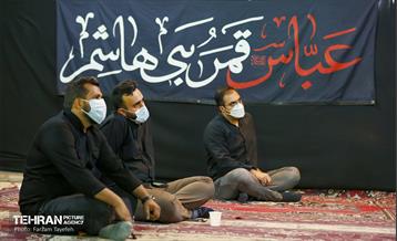 راه اندازی پویش نذر کتاب در ایام محرم در منطقه 5