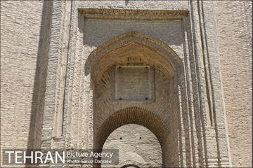 بازدید اعضا شورای شهر تهران از برج طغرل 8