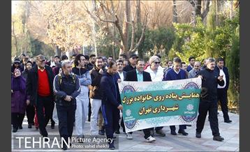 همایش پیاده روی خانوادگی بزرگ شهرداری تهران 13