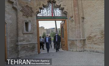 بازدید حناچی از باغ اتحادیه 1