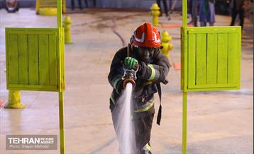 مسابقات چالش تخصصی آتش‌نشانان 10