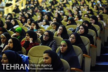 حضور شهردار تهران در دانشگاه شهید بهشتی در روز دانشجو 17