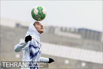 دیدار دو تیم فوتبال البرز و شهرداری بم 6