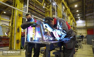 آیین آغاز تولید انبوه قطار تولید ملی 45