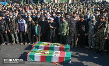 مراسم تشییع پیکر دو شهید گمنام دفاع مقدس در منطقه 11
