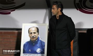 دیدار تیم‌های فوتبال استقلال و نساجی مازندران 1