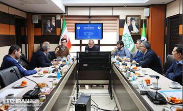 دیدار صمیمانه شهردار تهران با کارکنان شهرداری منطقه ۵