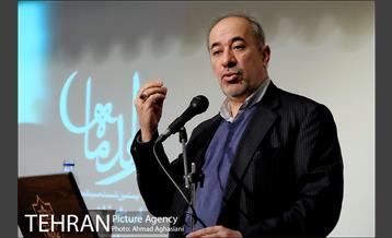 بیستمین "تولد ماه"  استاد غلامحسین امیرخانی 6