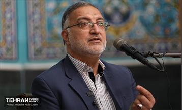 حضور شهردار تهران در مسجد علی ابن الحسین(ع) منطقه 14