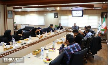 نشست صمیمانه شهردار منطقه 18 با اصحاب رسانه 1