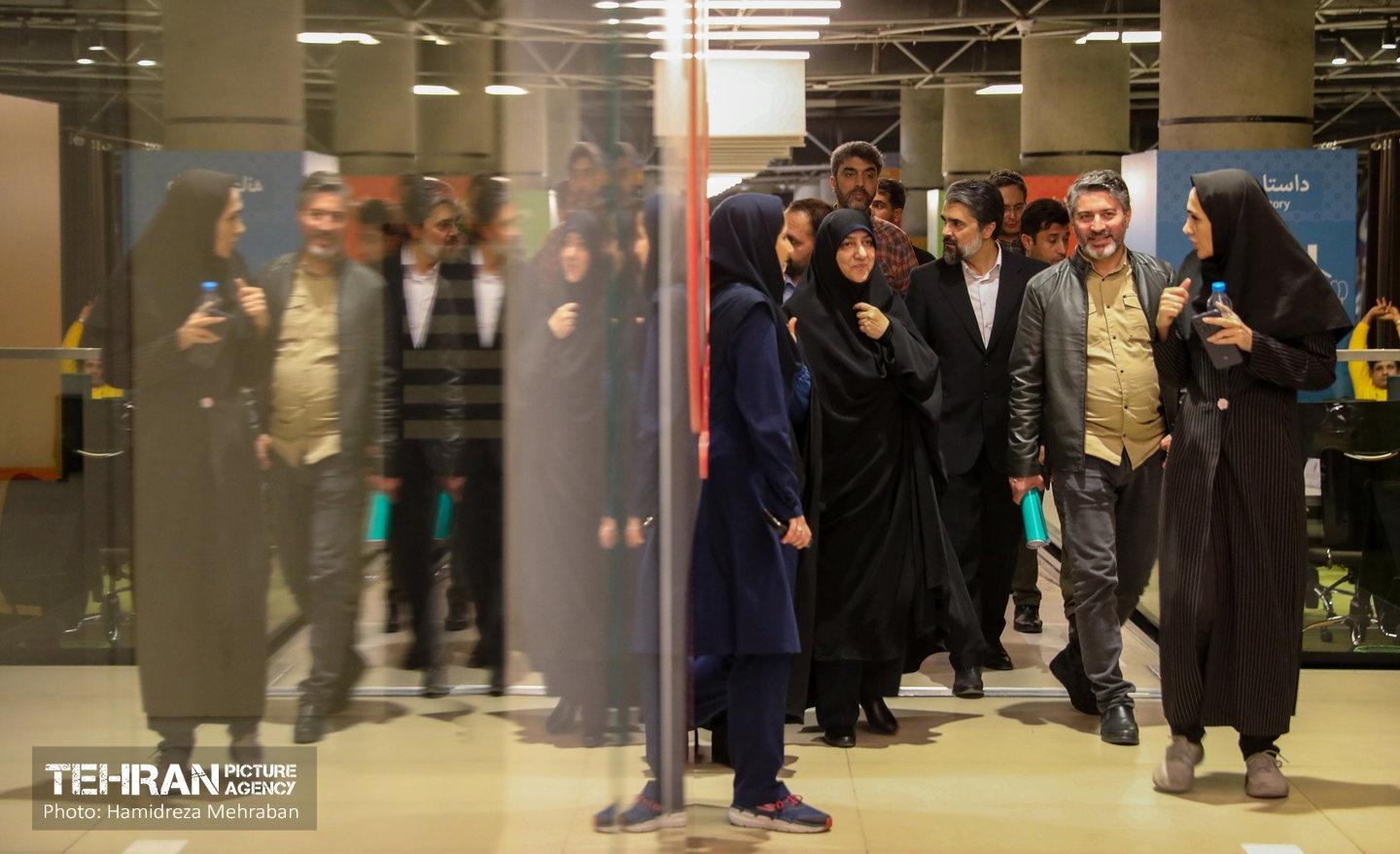 بازدید کمیسیون فرهنگی شورای اسلامی شهر تهران از باغ کتاب 7