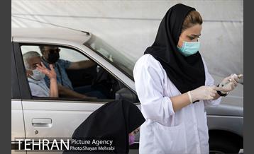 بزرگترین مرکز واکسیناسیون خودرویی کرونا در تهران 10