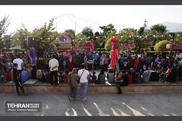 جشنواره گل و گلاب در برج میلاد 4