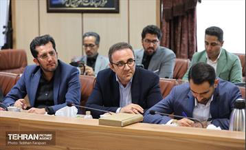 جلسه هم اندیشی رئیس مرکز ارتباطات با مدیران روابط عمومی شهرداری تهران 19