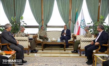 دیدار فرمانده کل ارتش با شهردار تهران 4