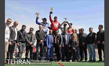 آخرین راند مسابقات کشوری موتورسواری ریس‎ 16