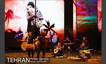 کنسرت آنلاین گروه رستاک 16