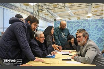 میز خدمت سازمان بازرسی شهرداری تهران در نماز جمعه 2