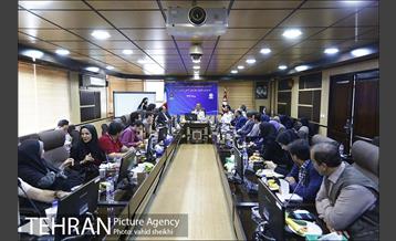 نشست صمیمانه اصحاب رسانه با مدیر عامل سازمان آتش نشانی 8