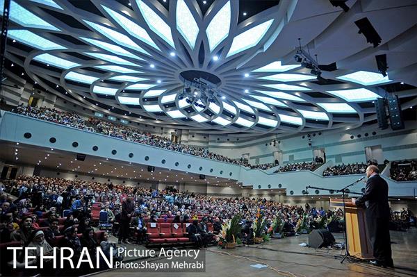 همایش تجلیل از پیشکسوتان مدیریت شهری با حضور شهردار تهران 25