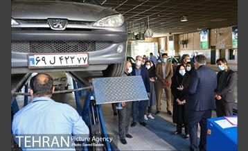 بازدید مدیرکل محیط‌زیست و‌ توسعه پایدار شهرداری تهران از مرکز معاینه فنی نیایش 21