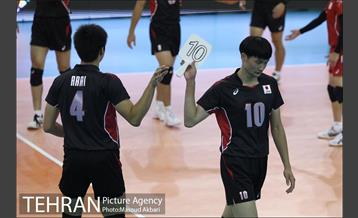 ایران ٣- ژاپن ٤ 12
