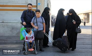 آیین بدرقه کاروان اعزامی اتوبوس های خادم الحسین (ع) 40