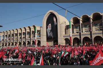 اقامه نماز بر پیکر آقای شهید ایران - 1 78