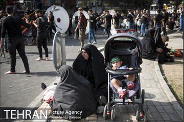 عزاداری روز عاشورا در محله دولت آباد  13