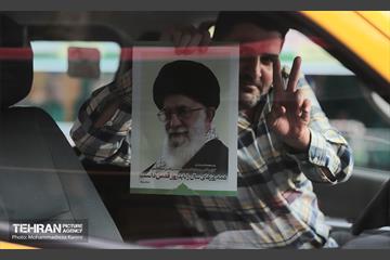 خدمت رسانی مواکب منطقه۱۶ به نمازگزاران عید سعید فطر 30