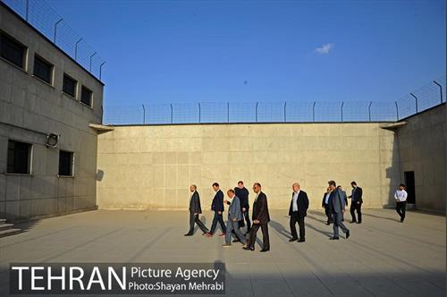 بازدید شهردار بلگراد از باغ موزه قصر 33