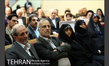 مراسم چهارمین سالگرد درگذشت دکتر صادق آئینه وند 33