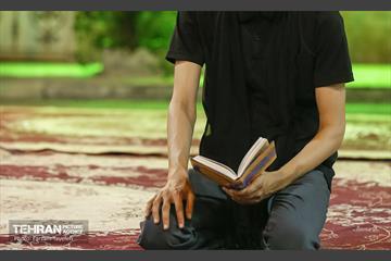 راه اندازی پویش نذر کتاب در ایام محرم در منطقه 5