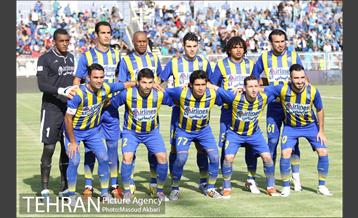 دیدار گسترش فولاد و پرسپولیس در لیگ برتر فوتبال 4