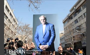 مراسم تشییع پیکر علی معلم 49