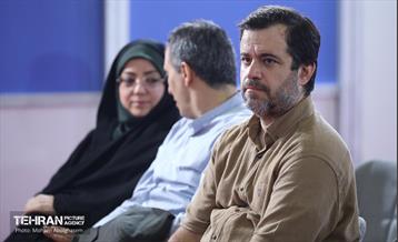 رونمایی از مجموعه ۲۵ جلدی «متولد تهران» 13